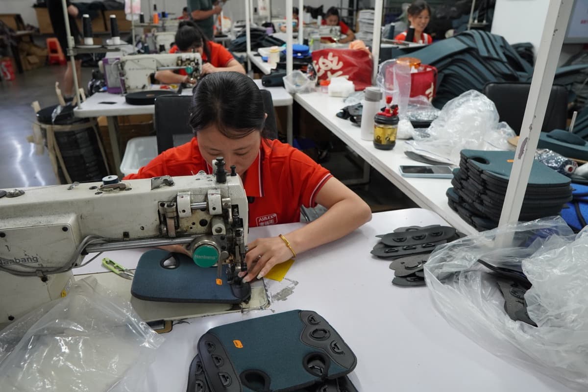 AULEXMED sewing production for orthopedic brace components